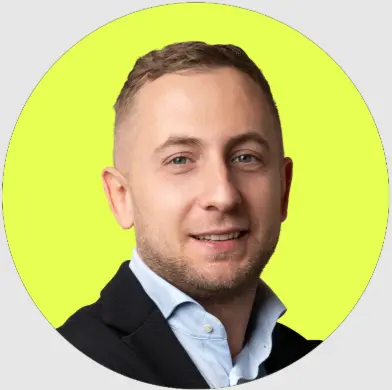 Krystian Bodzon — CEO & Co-founder, Owlix
